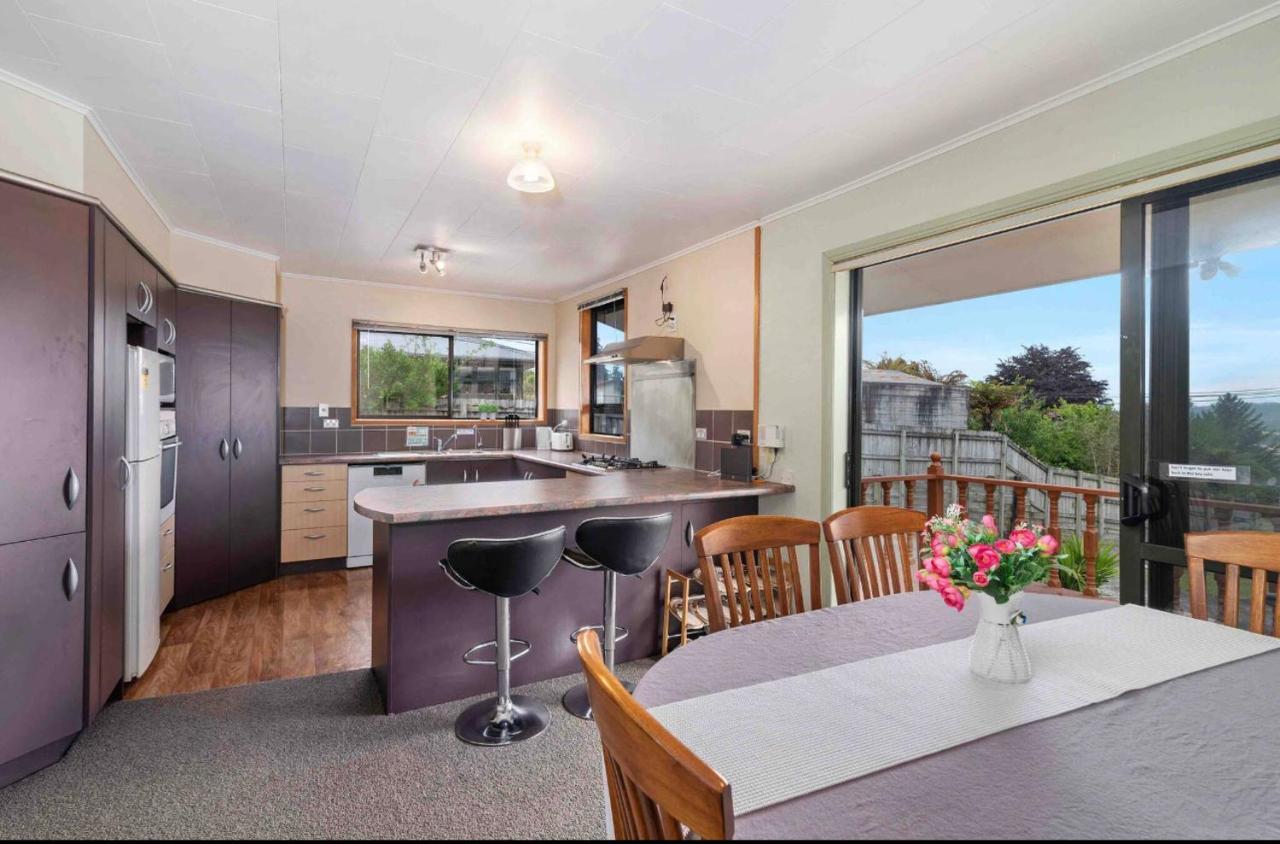 Mountain Top Kiwi Star Holiday Home 로토루아 외부 사진